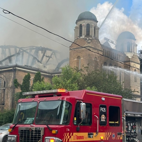 εκκλησια, πυροσβεστικη, φωτια