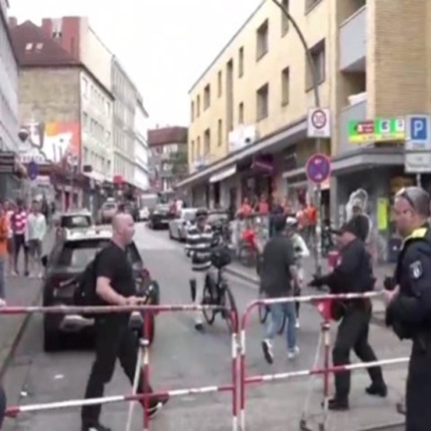 Euro 2024: Συναγερμός στο Αμβούργο - Αστυνομικοί πυροβόλησαν άνδρα που τους απειλούσε με τσεκούρι