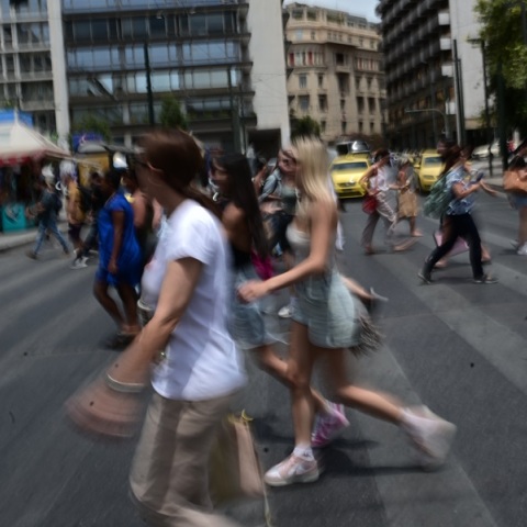 Μικρή άνοδο θα σημειώσει η θερμοκρασία τη Δευτέρα - Ισχυροί άνεμοι θα πνέουν στο Αιγαίο