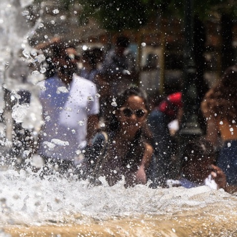 Άνοδο θα σημειώσει ο υδράργυρος την Τρίτη - Τι είναι το φαινόμενο «Hot-Dry-Windy»