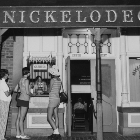 εισοδος σινεμα, κοσμος, ταμειο