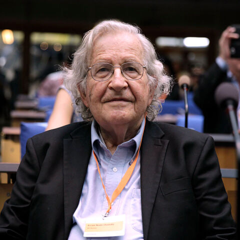 Νόαμ Τσόμσκι: Πέθανε ο γλωσσολόγος και φιλόσοφος