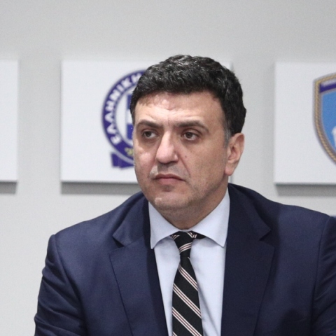 ο υπουργός Κλιματικής Κρίσης και Πολιτικής Προστασίας.