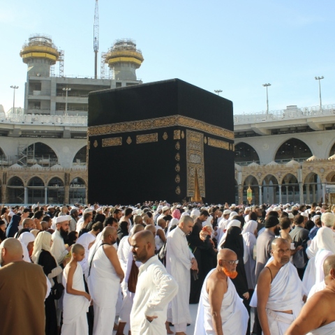 Εκατοντάδες νεκροί προσκυνητές στη Μέκκα με τη θερμοκρασία να ξεπερνά τους 50 βαθμούς