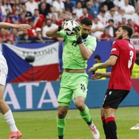 Euro2024: Ο Μαμαρντασβίλι κράτησε όρθια την Γεωργία