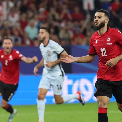 Euro 2024: Ιστορική πρόκριση για την πρωτάρα Γεωργία που νίκησε 2-0 την Πορτογαλία