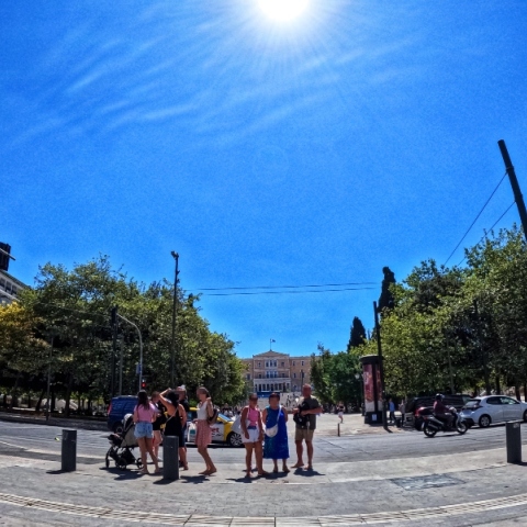 δρομος, οχηματα, περστικοι, ουρανος, ηλιος