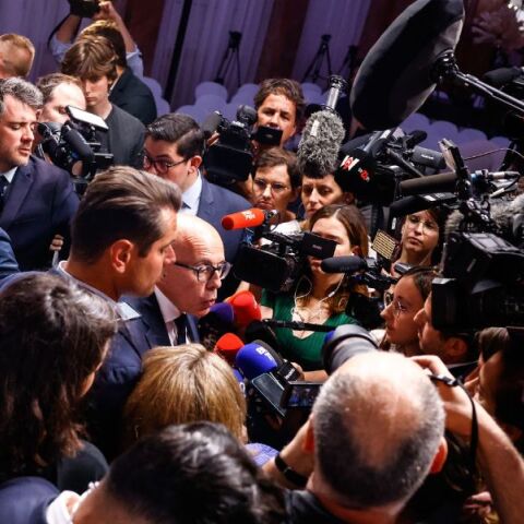 Ο ηγέτης των Γάλλων Ρεπουμπλικανών Ερίκ Σιοτί 