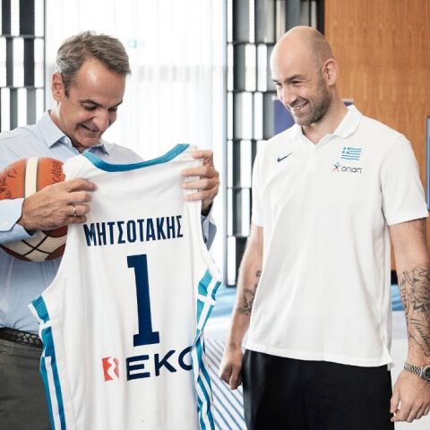 Συνάντηση Μητσοτάκη με την Εθνική Ομάδα Μπάσκετ: «Η σχέση μας είναι γνωστή και δεδομένη»