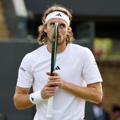 Εκτός Γουίμπλεντον από τον 2ο γύρο ο Τσιτσιπάς