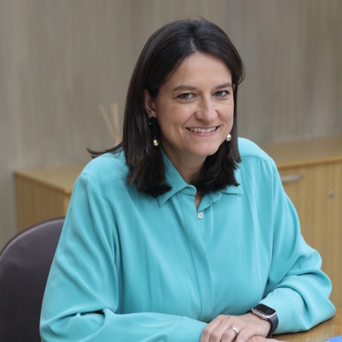 Η υπουργός Εργασίας Νίκη Κεραμέως 