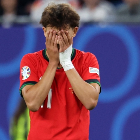 ποδοσφαιριστης