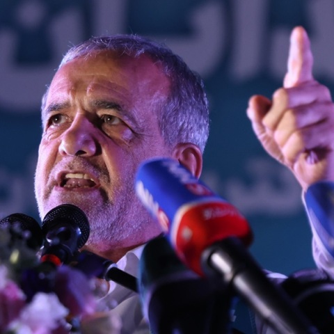 Ποιος είναι ο νέος πρόεδρος του Ιράν, Μασούντ Πεζεσκιάν