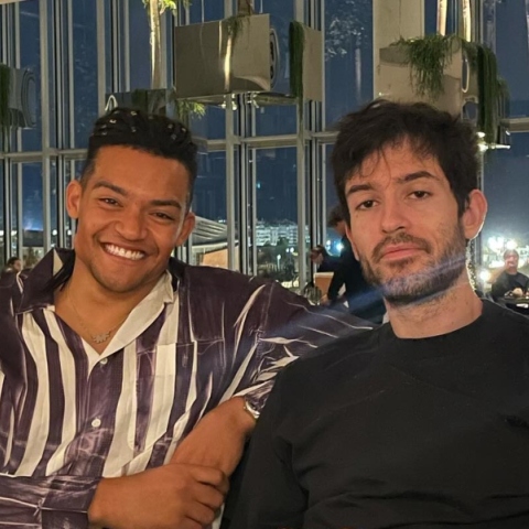 Ο Εμμανουήλ Καραλής τρολάρει τον Τεντόγλου: «Μια μέρα θα μπεις και εσύ στο κλαμπ των ρέκορντμαν»