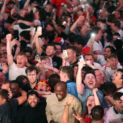 Euro 2024: Tα μηνύματα του βασιλιά Καρόλου και του πρίγκιπα Γουίλιαμ και οι ετοιμασίες στο Λονδίνο 