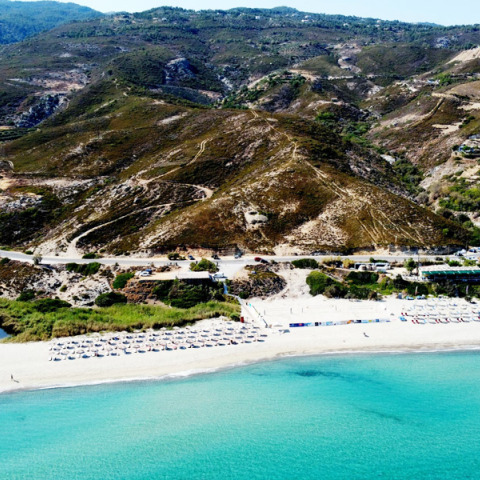 Ικαρία: Παραλία Μεσακτή