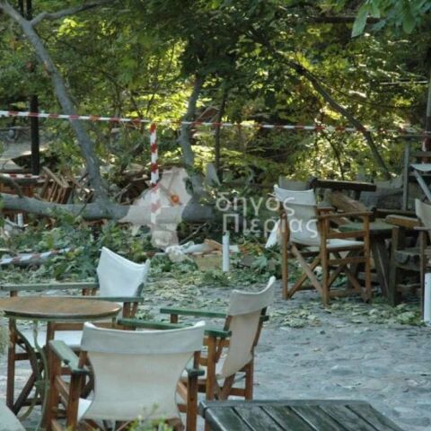 Λιτόχωρο: Γυναίκα σκοτώθηκε σε καφέ όταν την πλάκωσε κλαδί πλατάνου