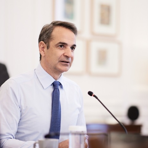 Έκτακτη σύσκεψη υπό τον πρωθυπουργό για τις μεγάλες αυξήσεις στις τιμές χονδρικής του ρεύματος