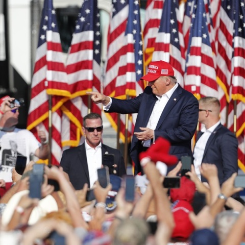 Πέπλο μυστηρίου γύρω από τα κίνητρα του Τομ Κρουκς 