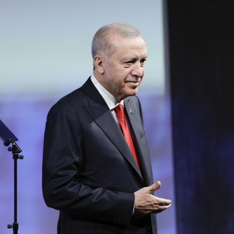 Ερντογάν: Δεν εγκλωβιζόμαστε σε ένα μπλοκ, είμαστε και με τη Δύση και με την Ανατολή