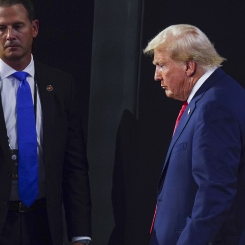 CNN: Πληροφορίες για ιρανικό σχέδιο συνωμοσίας με στόχο τη δολοφονία του Ντόναλντ Τραμπ