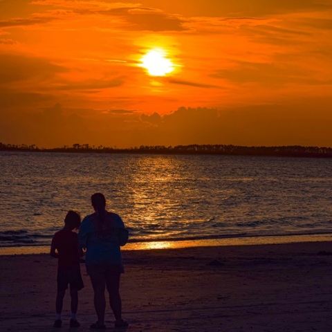 Εορτολόγιο: Σήμερα 19 Ioυλίου 2024 γιορτάζει…