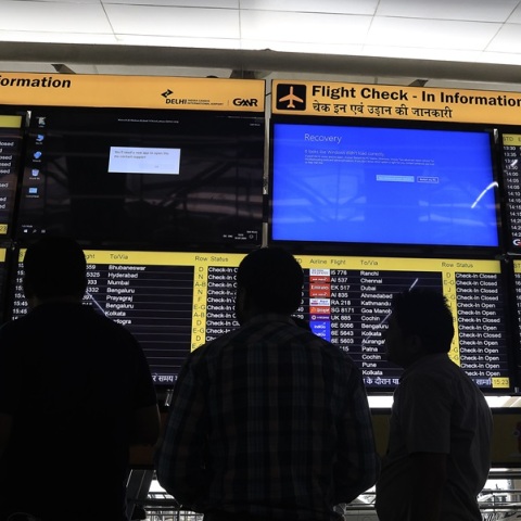 Πώς ένα τεχνικό πρόβλημα στο σύστημα της Microsoft «έσβησε» τα πληροφοριακά συστήματα παγκοσμίως