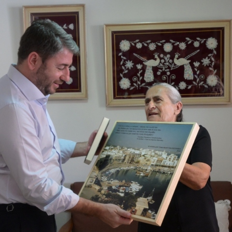 Χαρίτα Μάντολες - Νίκος Ανδρουλάκης