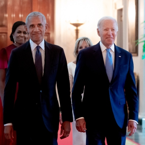 Μπάρακ Ομπάμα: Πατριώτης ο Τζο Μπάιντεν αλλά αχαρτογράφητα νερά μπροστά μας