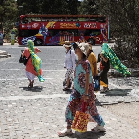 Μεταβολή του καιρού αύριο Τρίτη με πτώση θερμοκρασίας