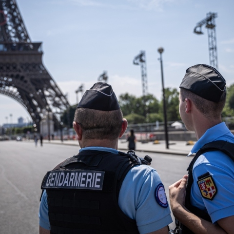 γαλλοι αστυνομικοι πυργος αιφελ