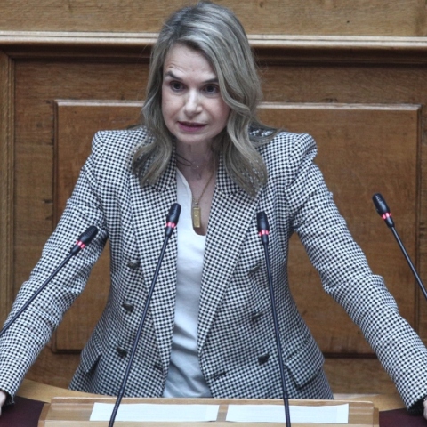 Μιλένα Αποστολάκη: Αποσύρει την υποψηφιότητά της από τις εκλογές για την ηγεσία του ΠΑΣΟΚ