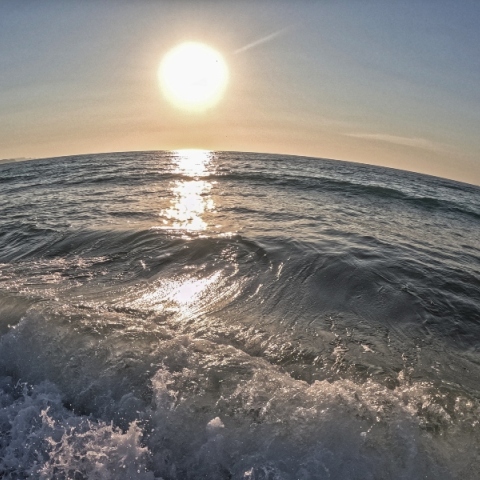 θαλασσα, κυματα, ουρανος, ηλιος