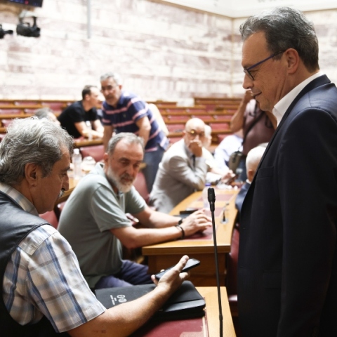 Φάμελλος για Πολάκη: «Απαράδεκτη και σοκαριστική η συμπεριφορά του»