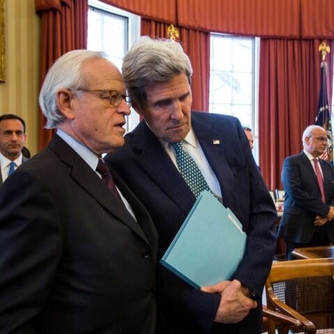 Mάρτιν Ίντικ: Πέθανε ο διπλωμάτης που έχει αφιερωθεί στην επίλυση του Παλαιστινιακού