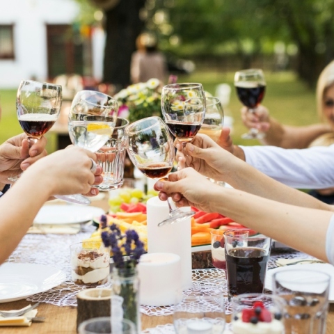 Εορτολόγιο: Σήμερα 27 Ιουλίου 2024 γιορτάζει…