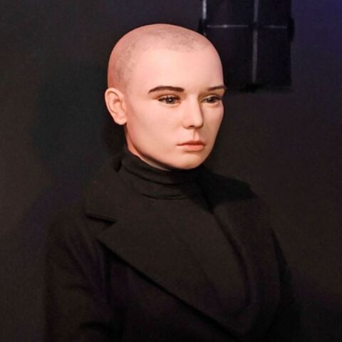 Σινέντ Ο' Κόνορ: Το κέρινο ομοίωμα της αποσύρθηκε από το μουσείο του Δουβλίνου μετά από αντιδράσεις