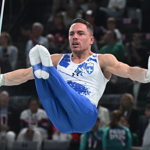 Πετρούνιας