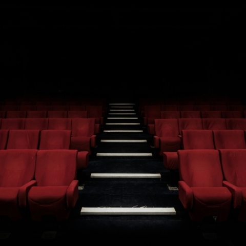 αδεια αιθουσα κινηματογραφου