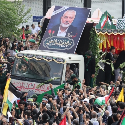 πληθος κοσμου, κηδεια