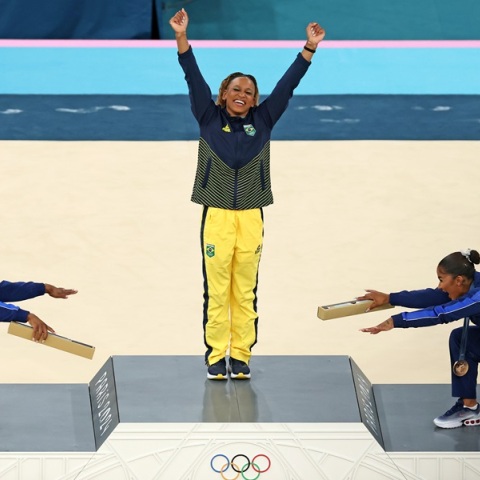 Μπάιλς και Τσάιλς υποκλίθηκαν στην Αντράντε - 6ο Ολυμπιακό μετάλλιο για τη Βραζιλιάνα 