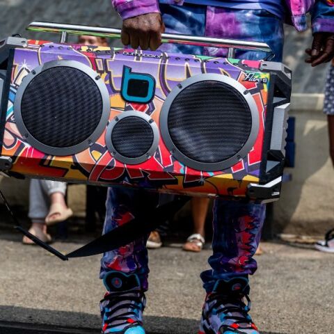 To hip hop γεννήθηκε σαν σήμερα στο Bronx