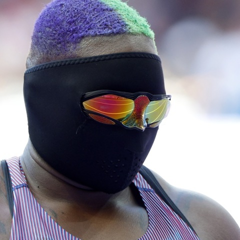 Ρέιβεν Σόντερς: Γιατί αγωνίζεται με μάσκα στους Ολυμπιακούς Αγώνες