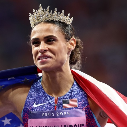 Μυθική ΜακΛάφλιν - Πήρε πάλι το χρυσό και κατέρριψε ξανά το δικό της παγκόσμιο ρεκόρ