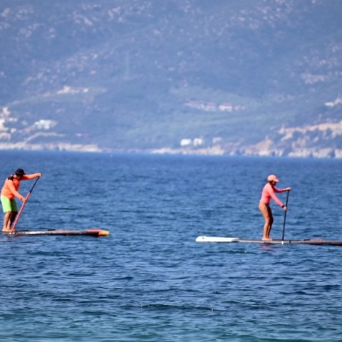 θαλασσα, ουρανος, κλυμβητες