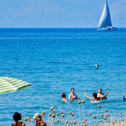 θαλασσα, ουρανος, καραβακι