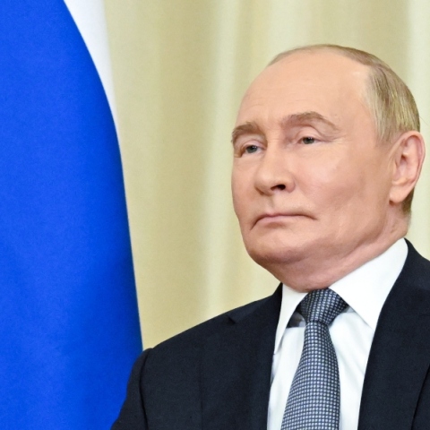 Putin says he and Trump should meet to discuss Ukraine and energy prices