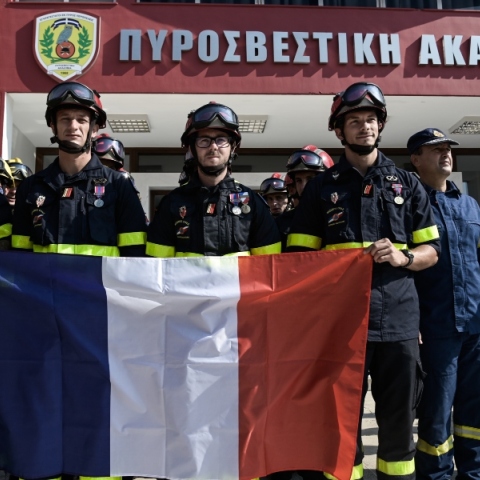 πυροσβεστες