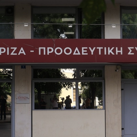 ΣΥΡΙΖΑ για Ρωμανό: Αντί να κρυφτεί και να σιωπήσει, τόλμησε να εκτοξεύσει λάσπη κατά του Κασσελάκη
