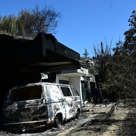 Φωτιά στην Αττική: Στις 146 ανέρχονται οι ακατάλληλες προς χρήση κατοικίες